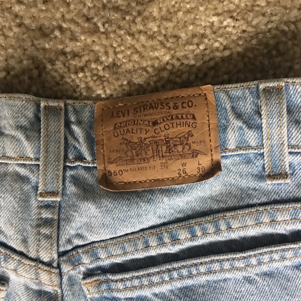 Vintage Levi’s 550 Denim Jeans - Picture 4 of 5